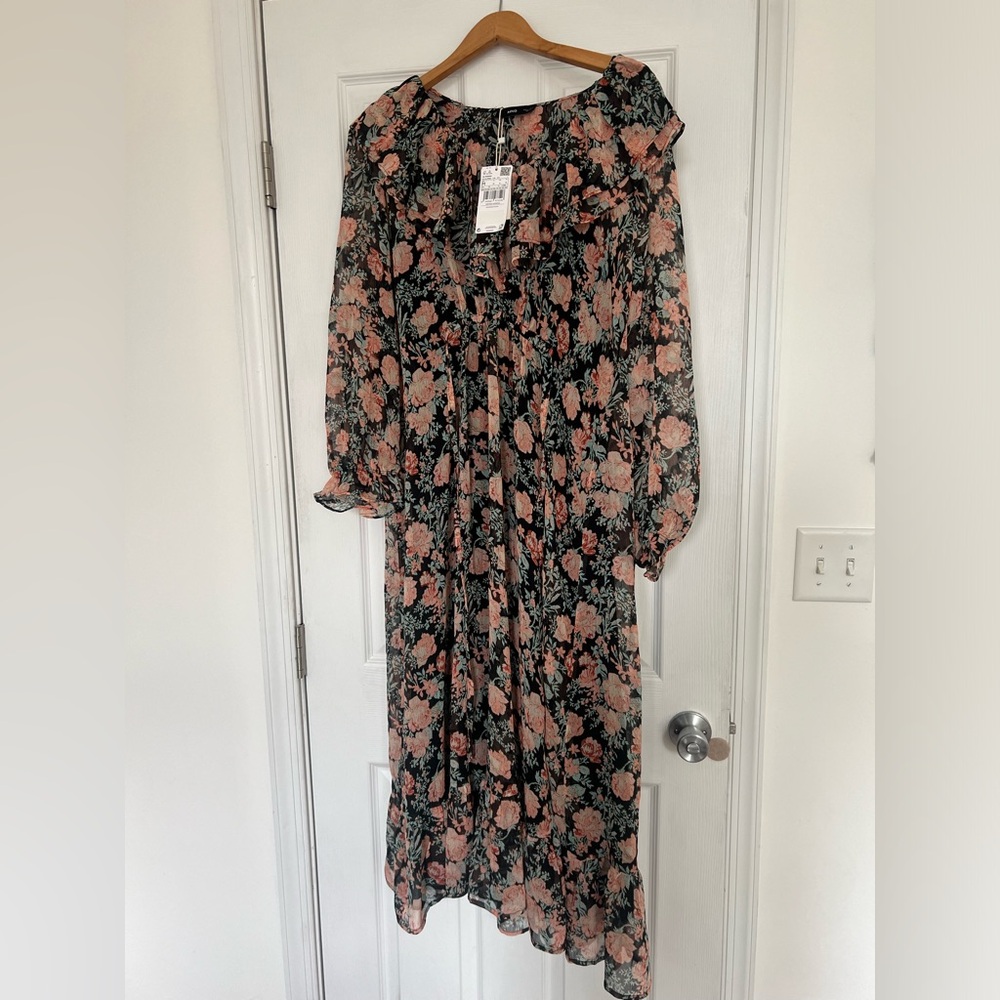NWT Mango Pink Floral Dress Size Medium